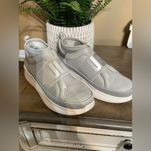 UGG Neutra Neoprene‎ Gray Sneaker Size 7 - Picture 9 of 15